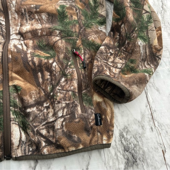 Guide Series from Gander Mountain | women’s large full zip Fleece Camo Jacket - Picture 5 of 9